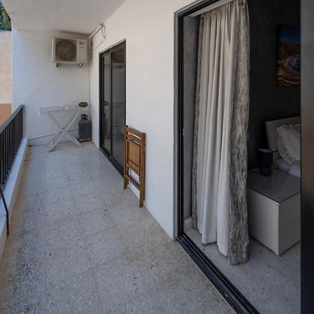 Spacious 3 Bedroom Apartment In The Heart Of St Julians San Ġiljan Kültér fotó