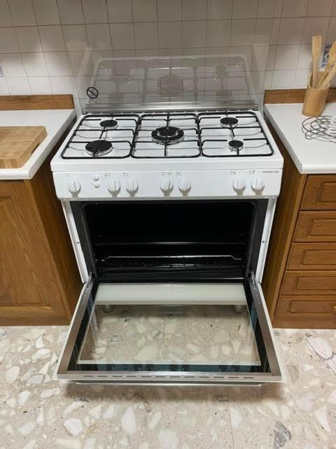 Spacious 3 Bedroom Apartment In The Heart Of St Julians San Ġiljan Kültér fotó
