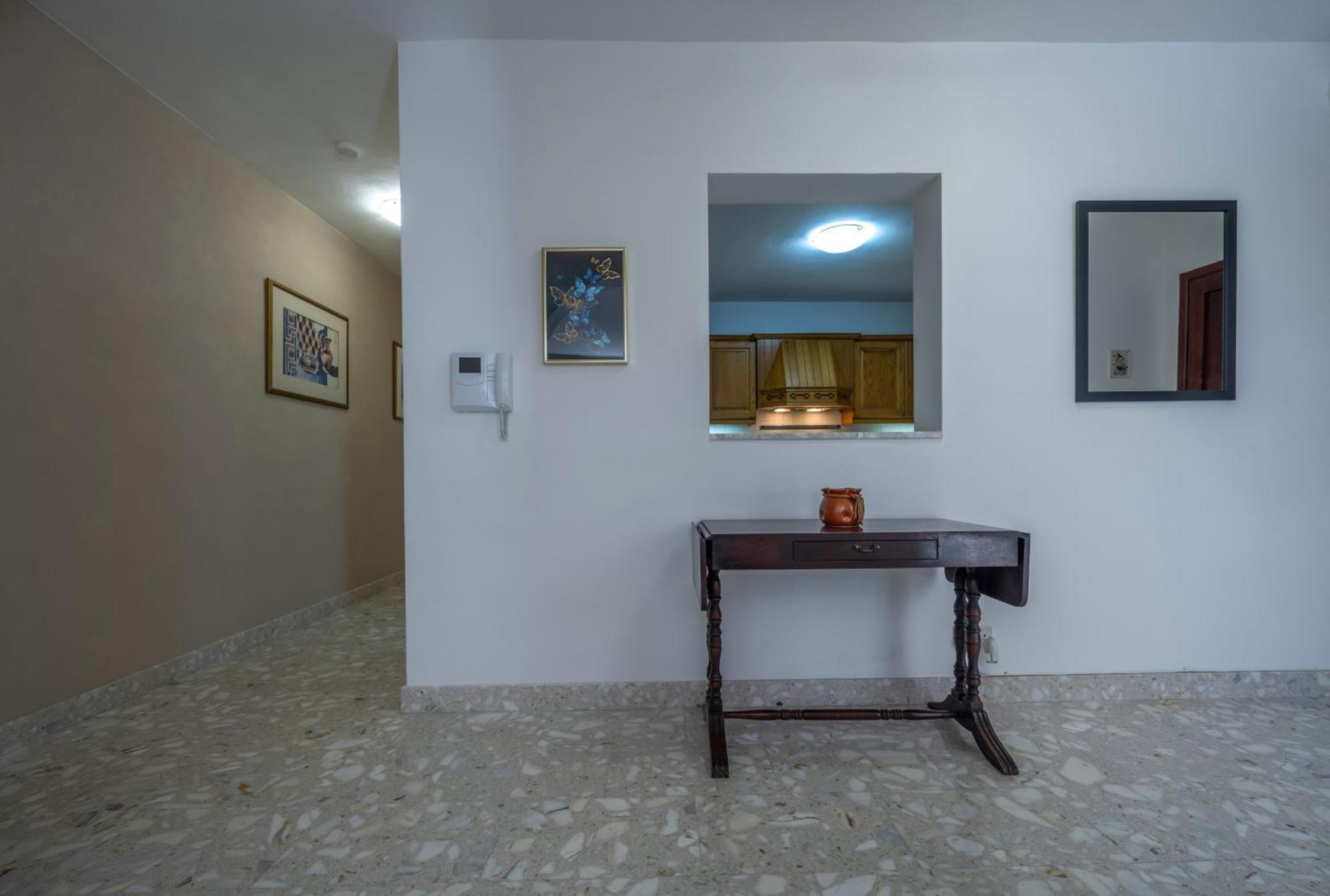 Spacious 3 Bedroom Apartment In The Heart Of St Julians San Ġiljan Kültér fotó