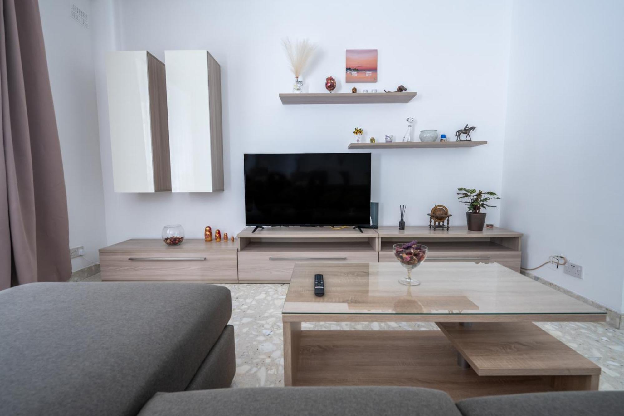 Spacious 3 Bedroom Apartment In The Heart Of St Julians San Ġiljan Kültér fotó